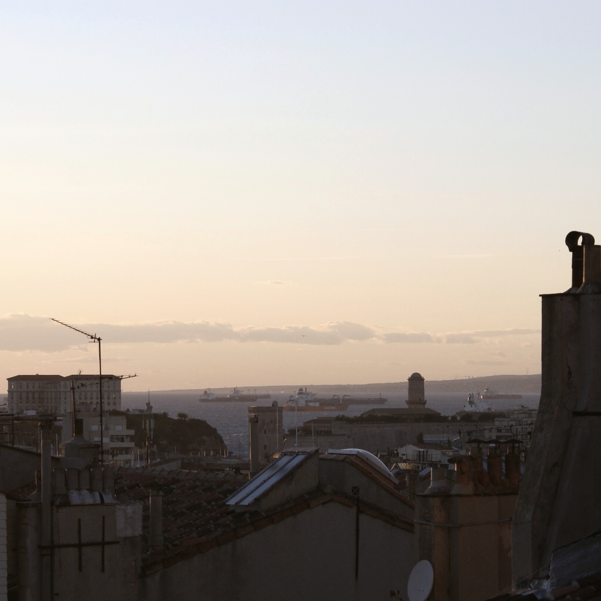 de lahore à marseille